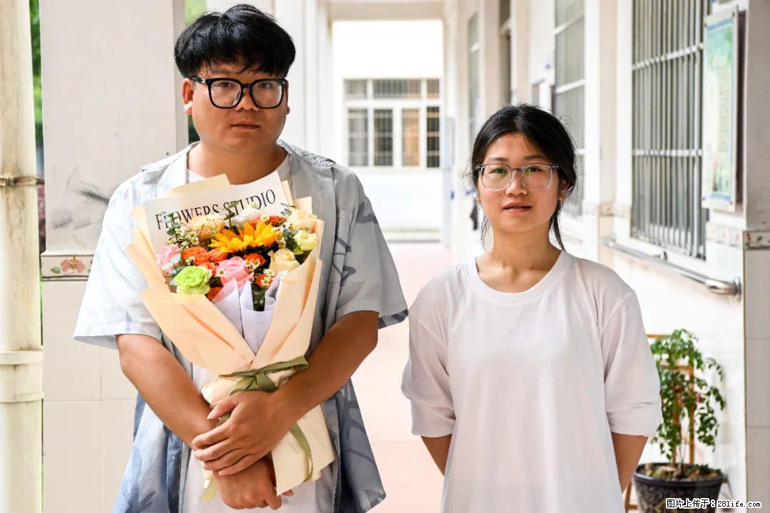 全网追的“扁担女孩”，找了一份暑假工，时薪12元 - 甘南生活资讯 - 甘南28生活网 gn.28life.net